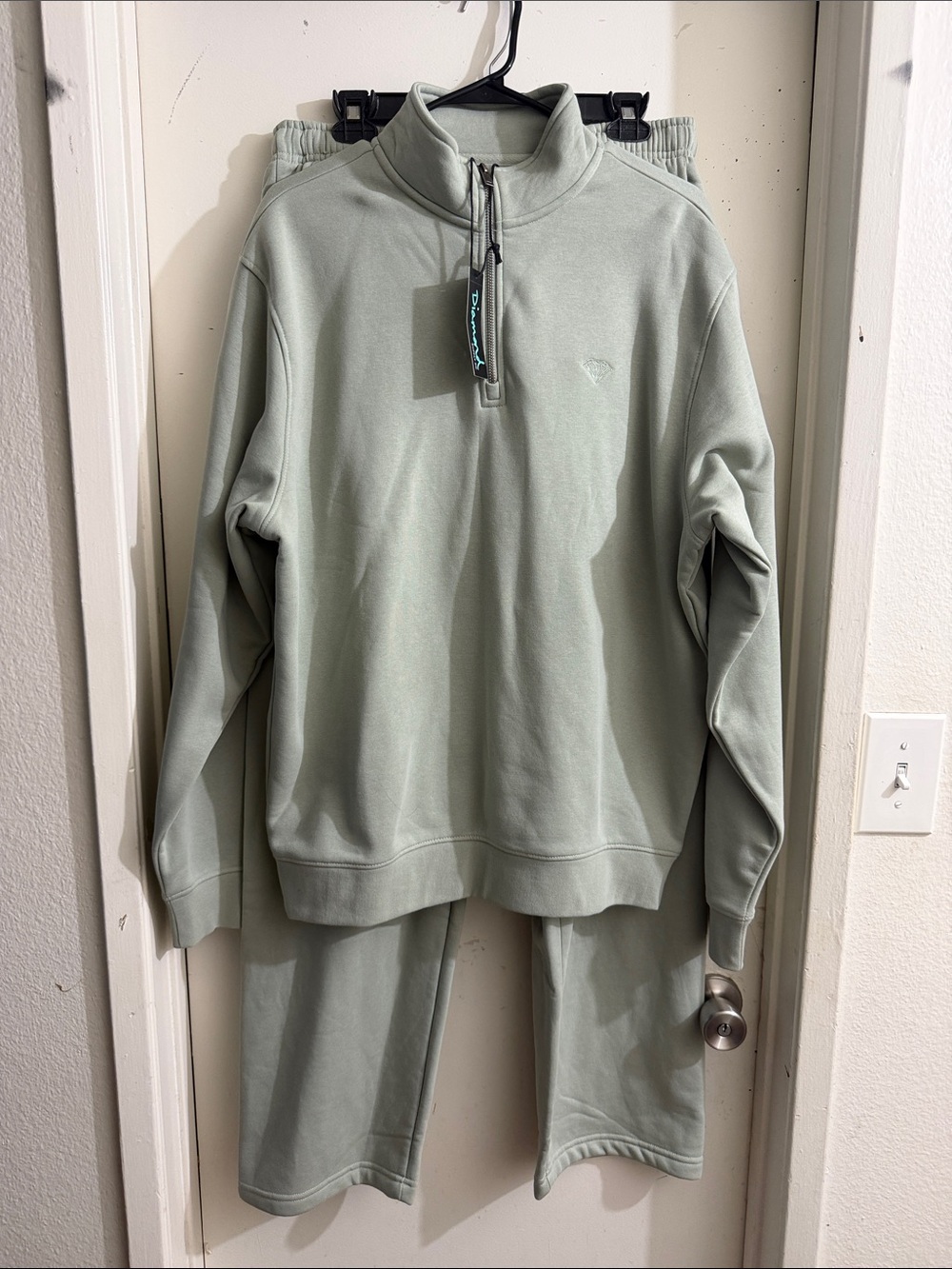 * BUNDLE DEAL* Men's Quarter-Zip Pullover Sweater with SWEATS - Sage Green